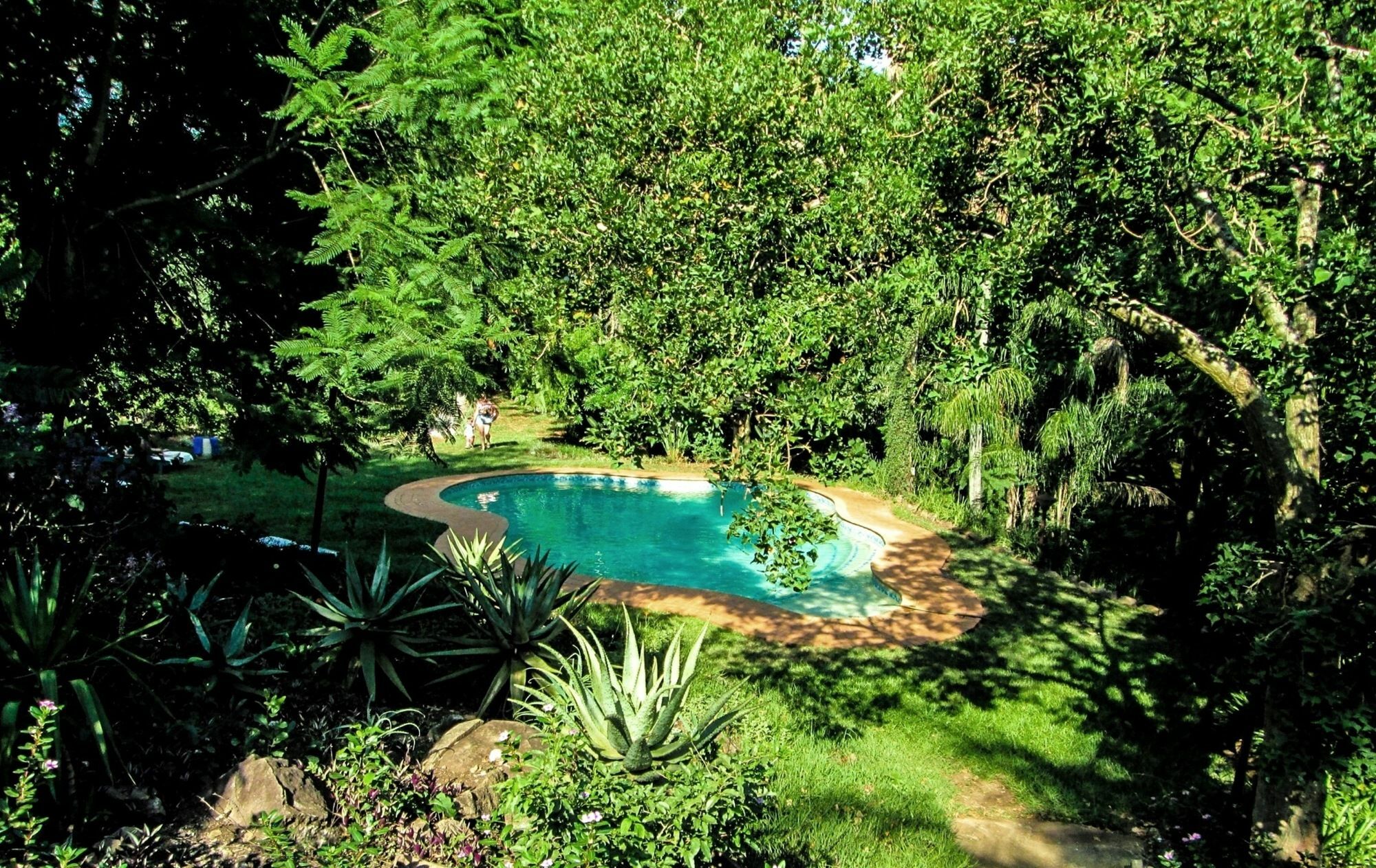 Mantenga Lodge Эзулвини Экстерьер фото